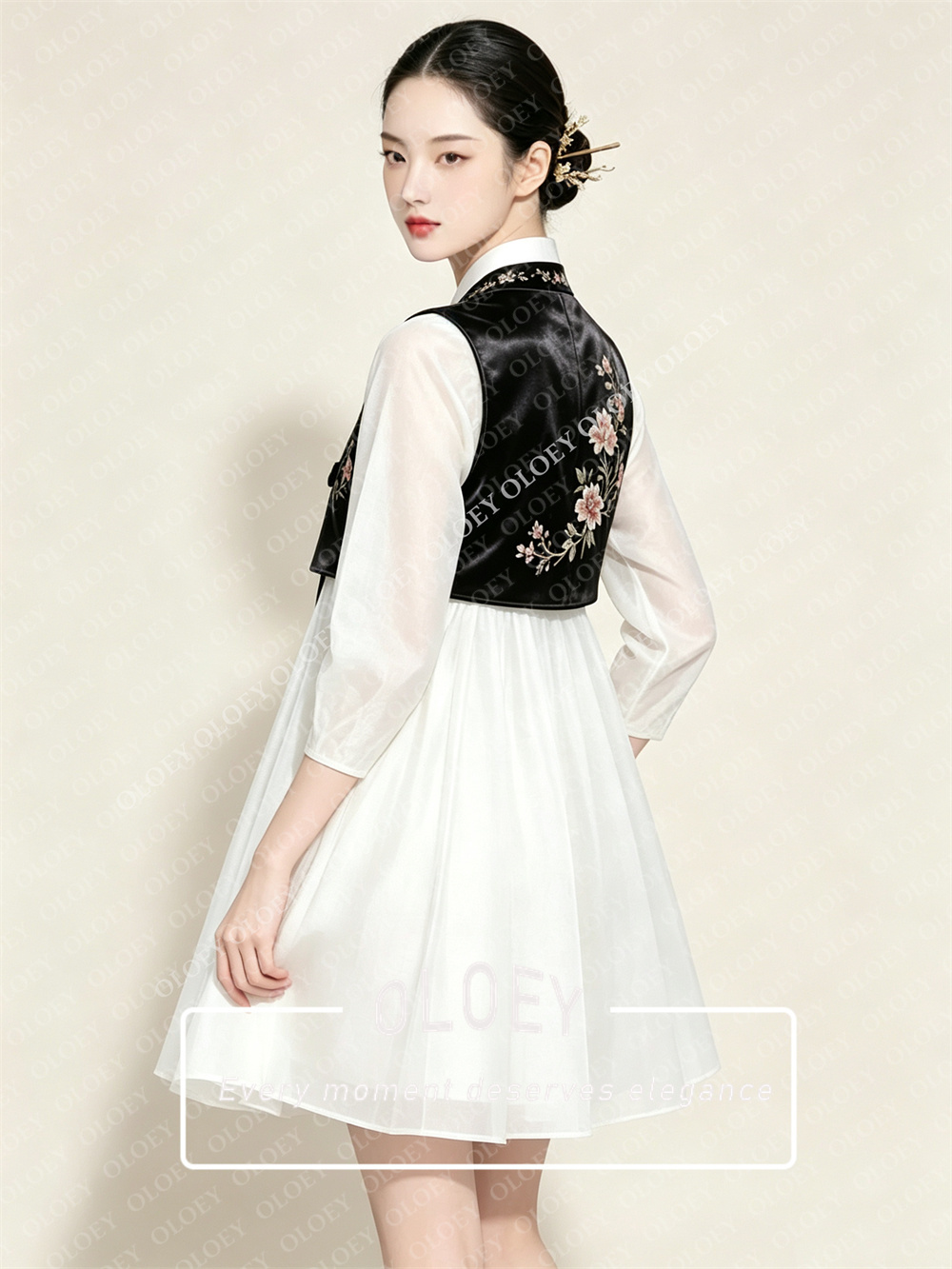 OLOEY Stylish Black Satin Ivor - огляд і ціна Hanbok Modern Set