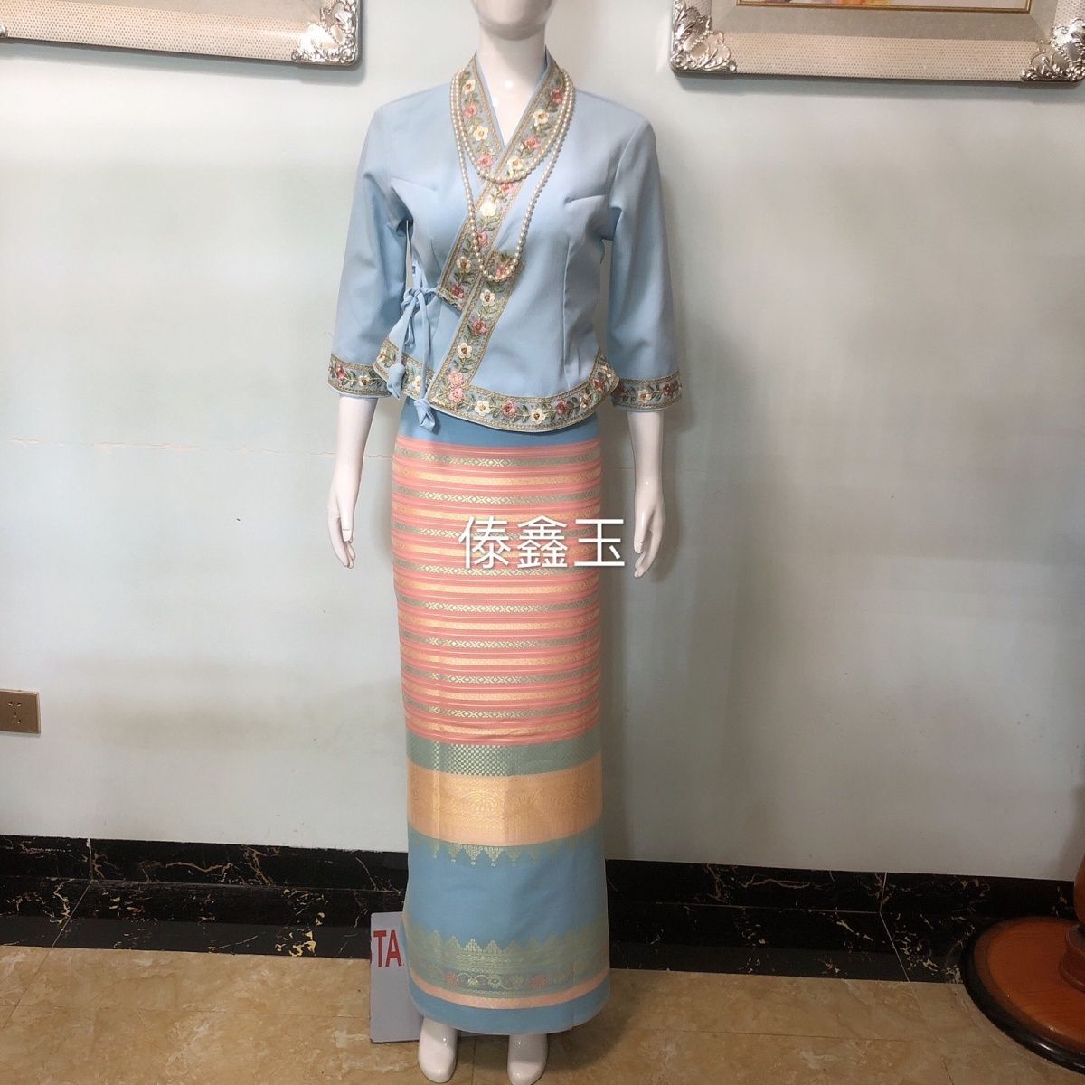 2pcsThailand Long-gyi Skirt Da - огляд і ціна Batik Sarong Wrap